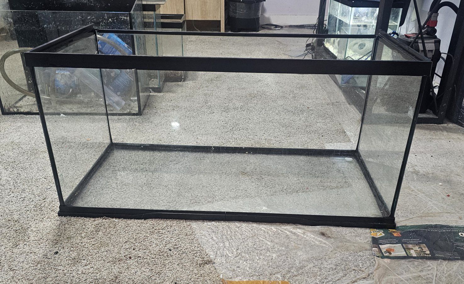 40 gallons fish tank breeder