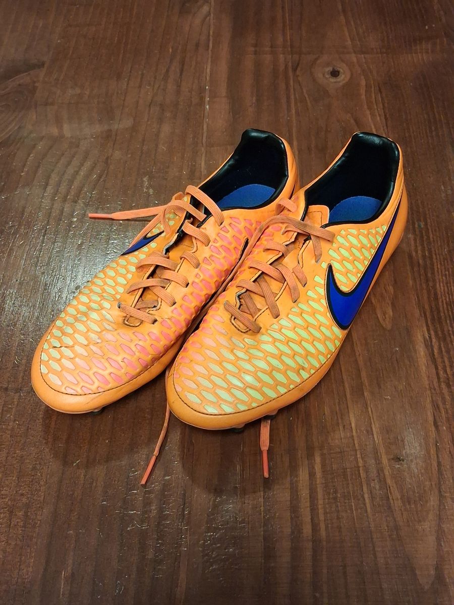 Mens Nike Cleats Size 8