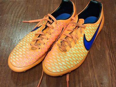 Mens Nike Cleats Size 8