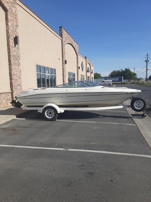 Sea Ray 170 Outboard Bowrider Boat with SEI 116 Outboard  and new 4.3L mercruiser gm Motor,6500.