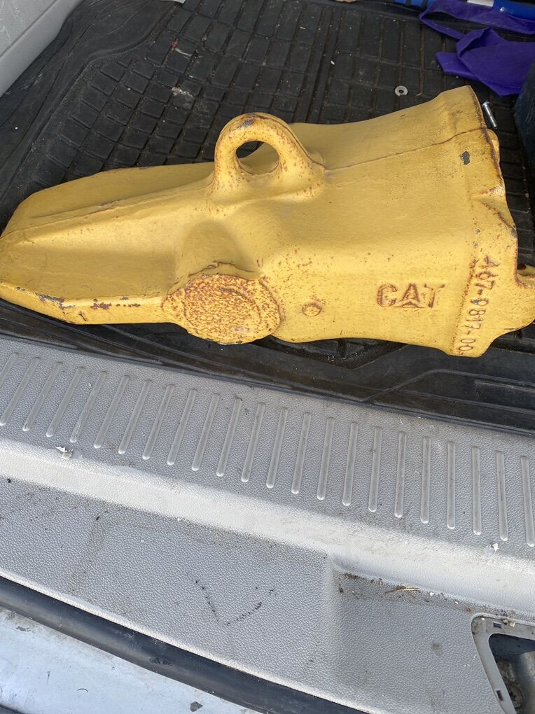 Caterpiller Loader Tooth