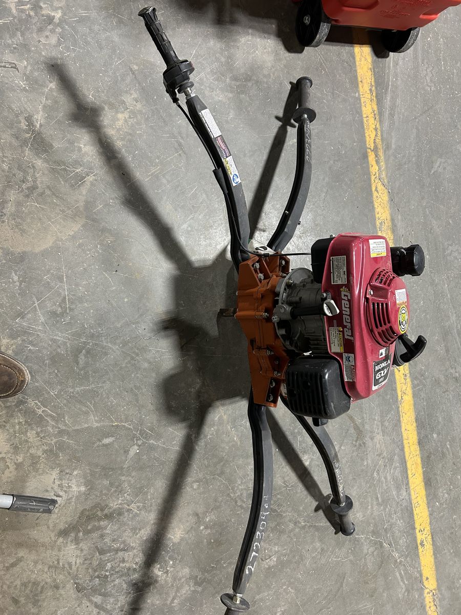Main image 3