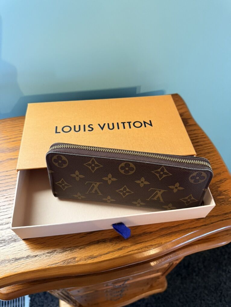 Louis Vuitton Clemence Wallet