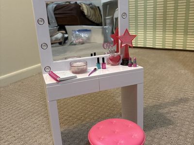 American Girl Doll Hollywood Vanity Set with Light-Up Mirror & Pink Tufted Stool, Accessories Included
