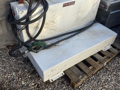 Weather Guard L-Shape Transfer Tank with Pump and Hose