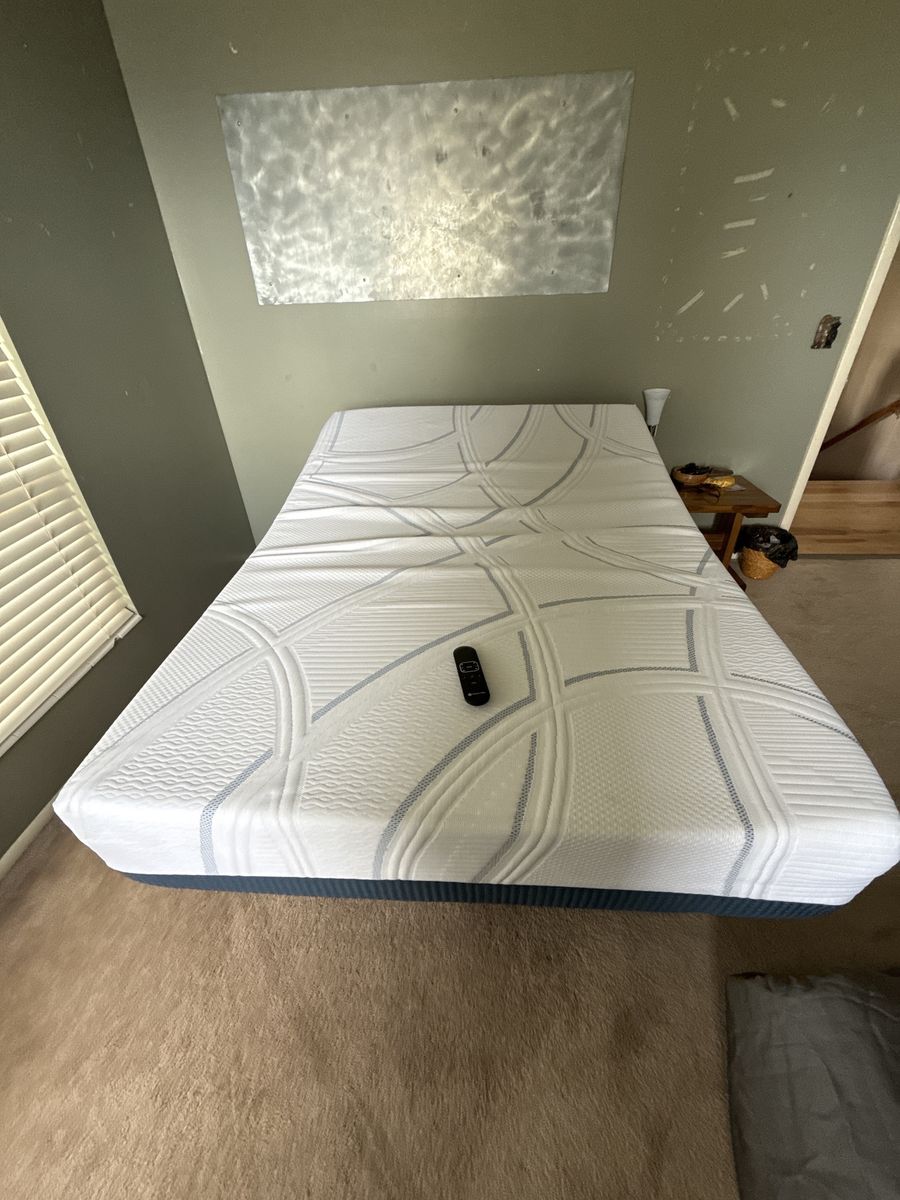 full Motorized Bed Frame With Mattress