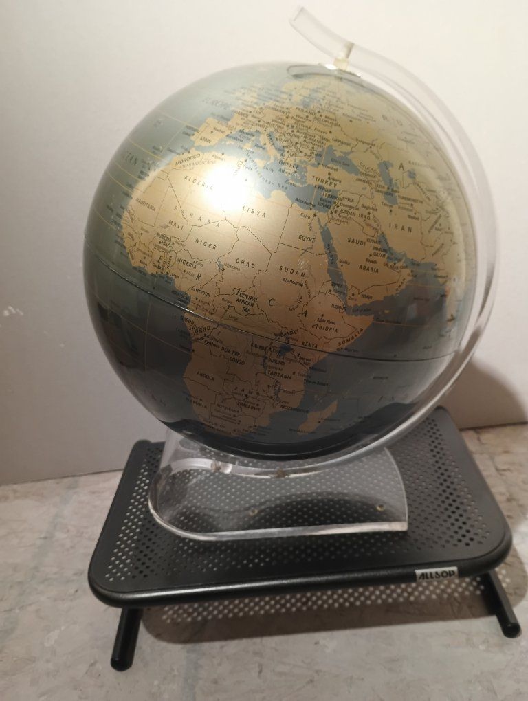 Globe