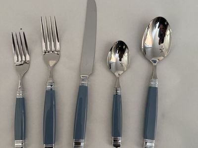 Vintage Mikasa Continental Primary Blue 40 Pc Flatware Set Service for 8 NEW