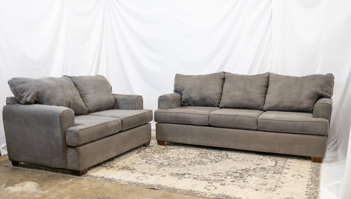 Ashley Furniture Living Room Set – Sofa & Loveseat