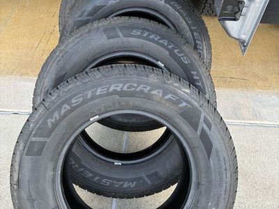 Four 255/70R18 MASTERCRAFT STRATUS HT TIRES