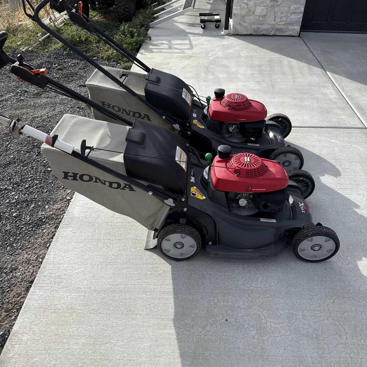 Honda HRX 217 mower(s)