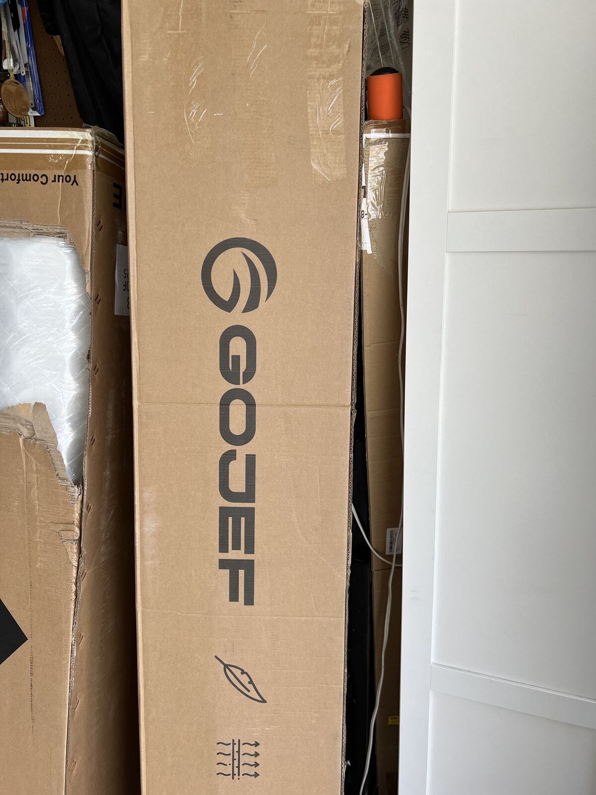 NIB 10 Inch Queen GOJEF Full Hybrid Mattress