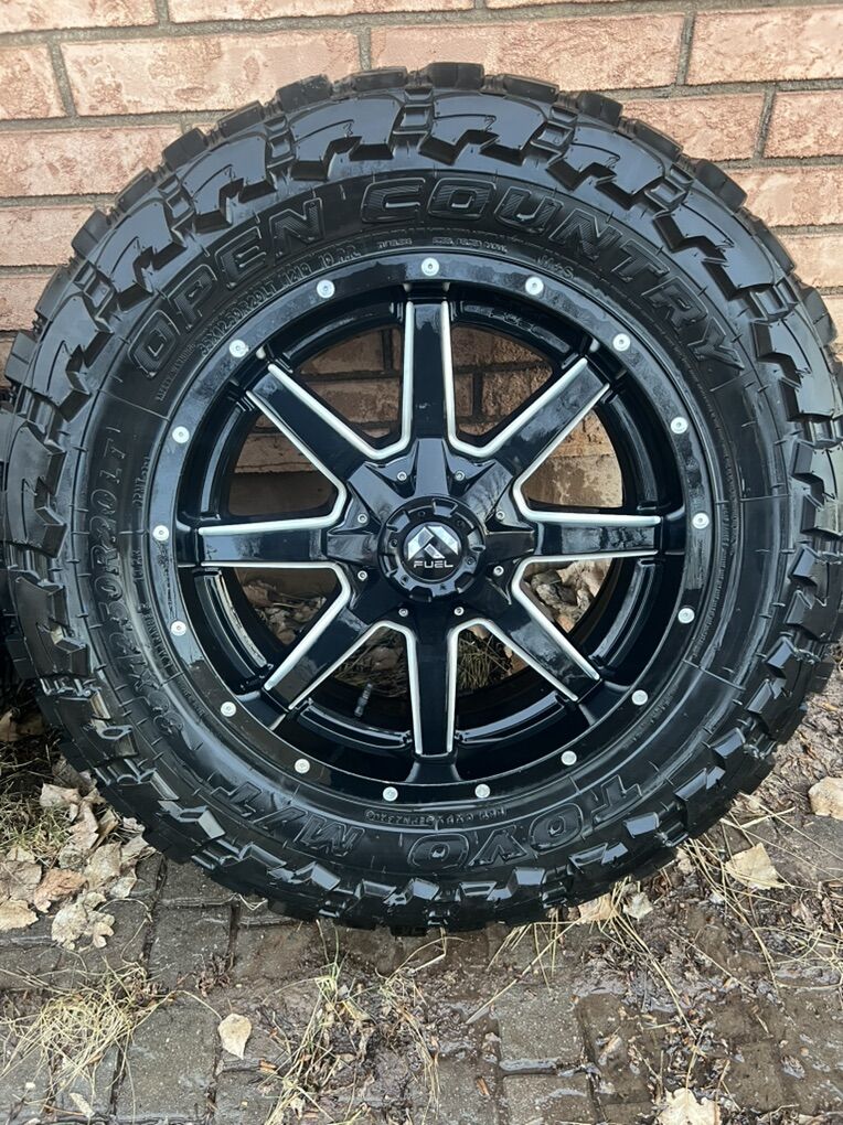 Toyo Open Country M/T's and Fuel Wheels
