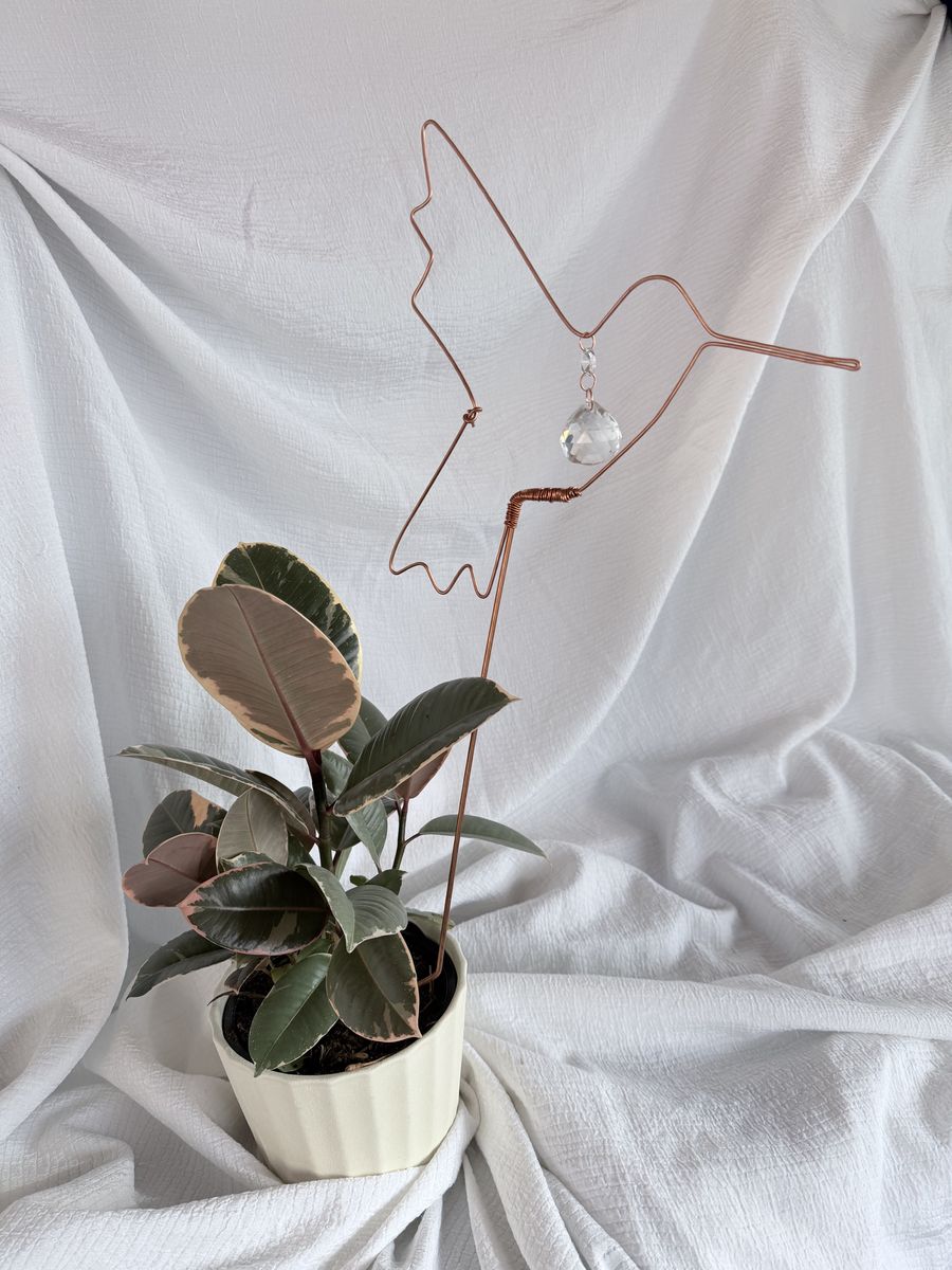 Hummingbird Suncatcher Houseplant Stake Copper