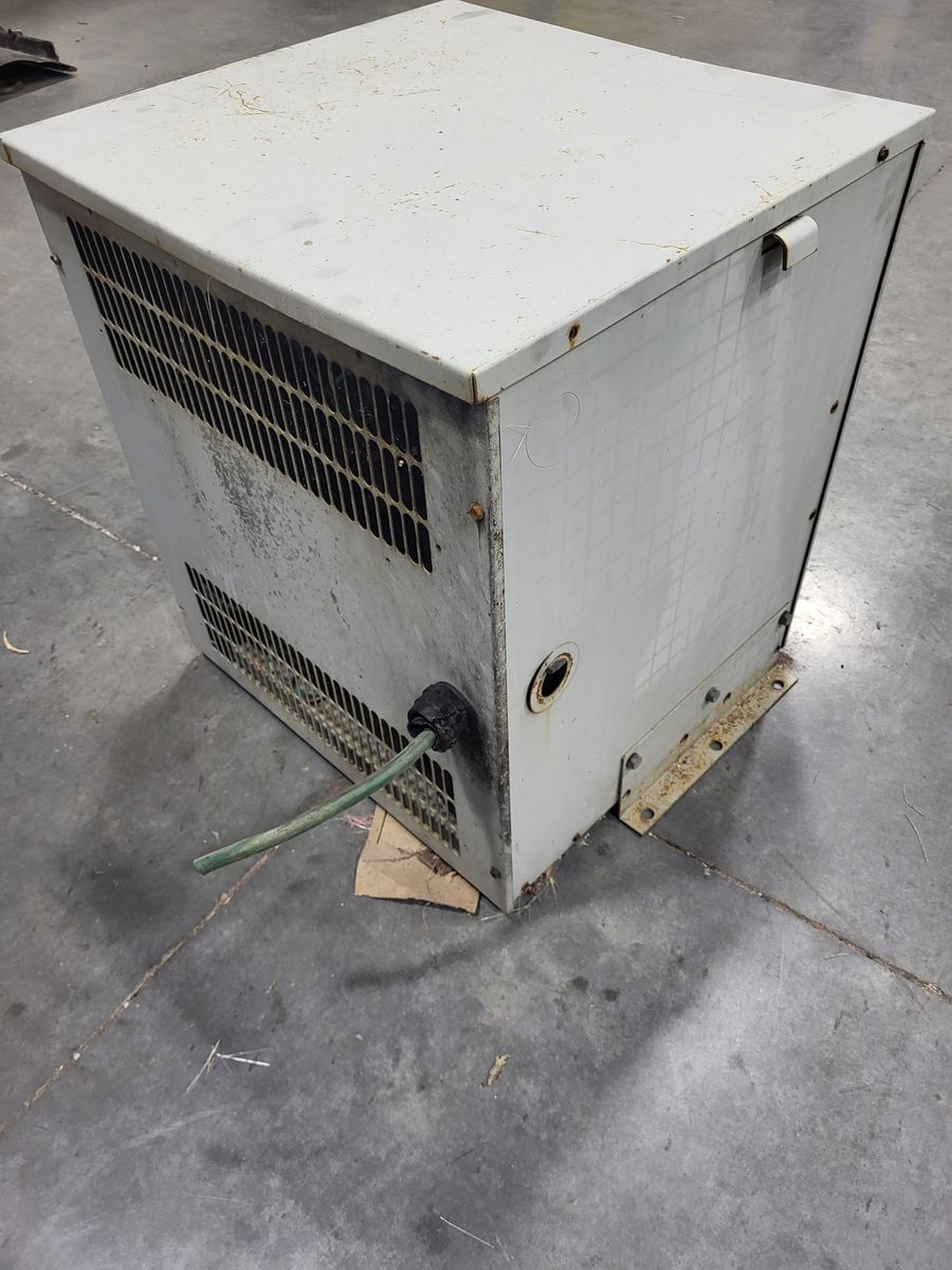 Main image 7
