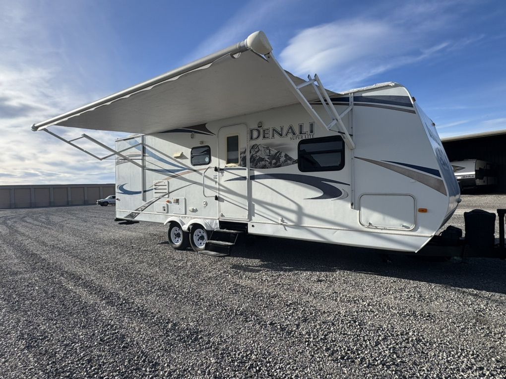 Clean Dutchman Denali 4 Season 260FBX Slide