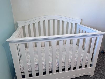 Baby Crib / Changing Table Set