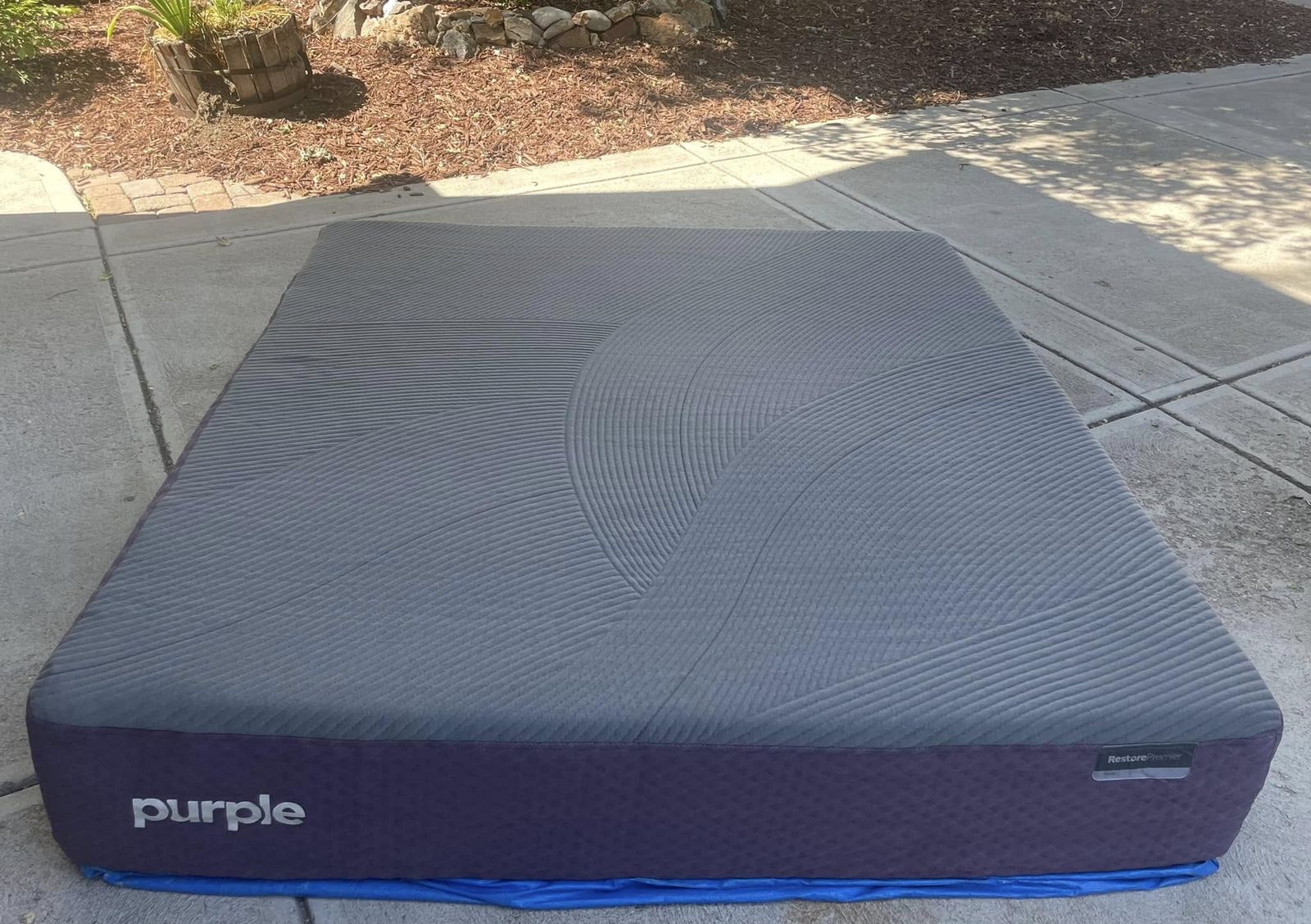 Purple, The Purple Mattress, Restore Premier, Queen, Excellent Condition, REDUCED PRICE!!!