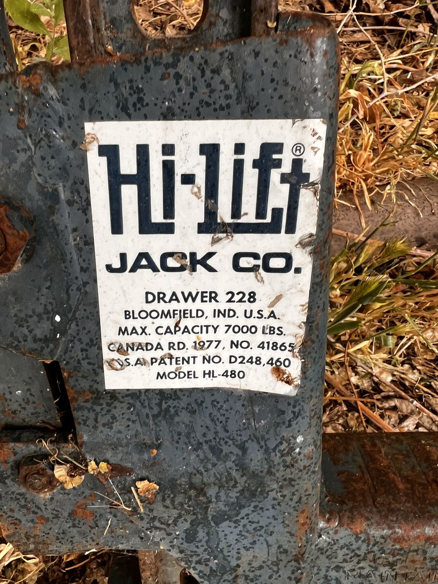 High lift off road jack