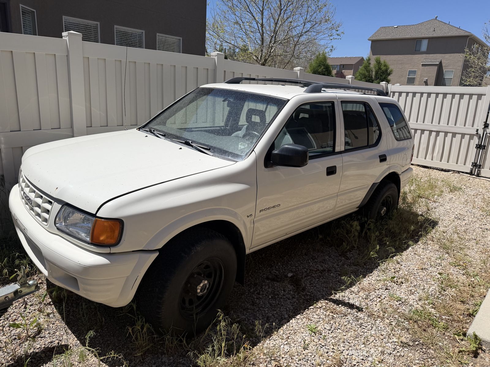 1998 Isuzu Rodeo LS