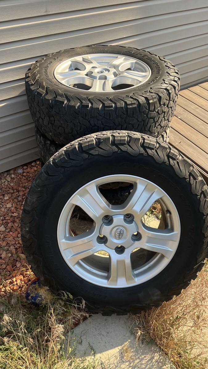 Tundra wheels with tires