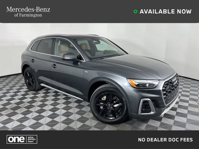 2022 AUDI Q5 quattro S line Premium 45 TFSI