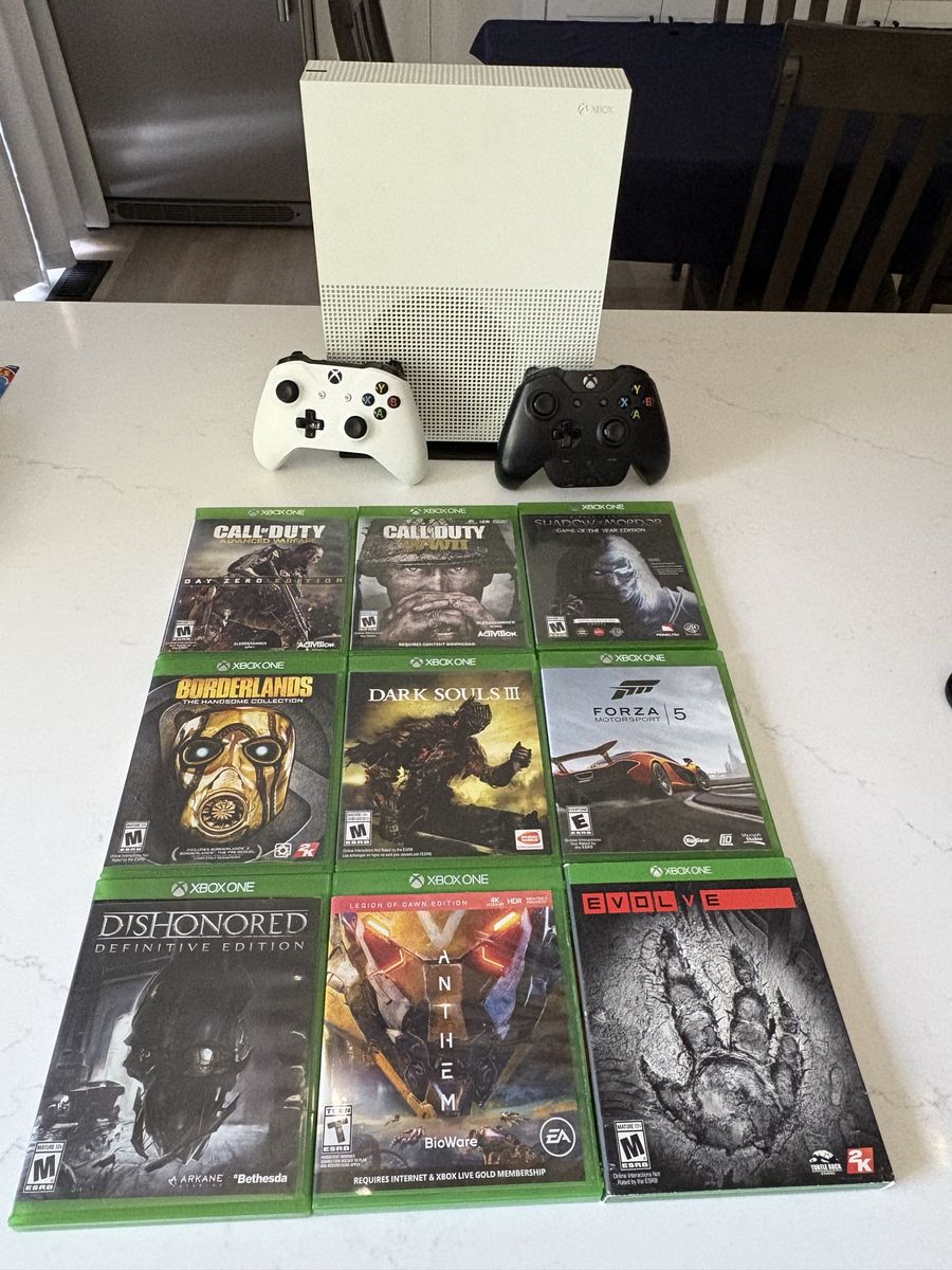 Xbox One S 1TB Bundle – 2 Controllers + 9 Games