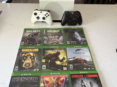 Xbox One S 1TB Bundle – 2 Controllers + 9 Games