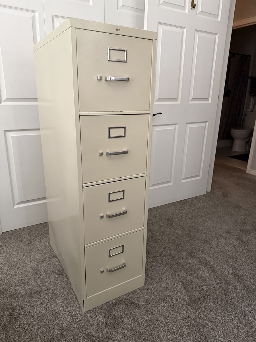 Main image 3