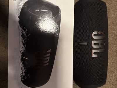 JBL charge 5 BlueTooth Speaker