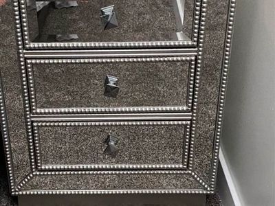 Set is 2 Mirrored 3-Drawer Nightstand with Beaded Trim and Crystal Knobs