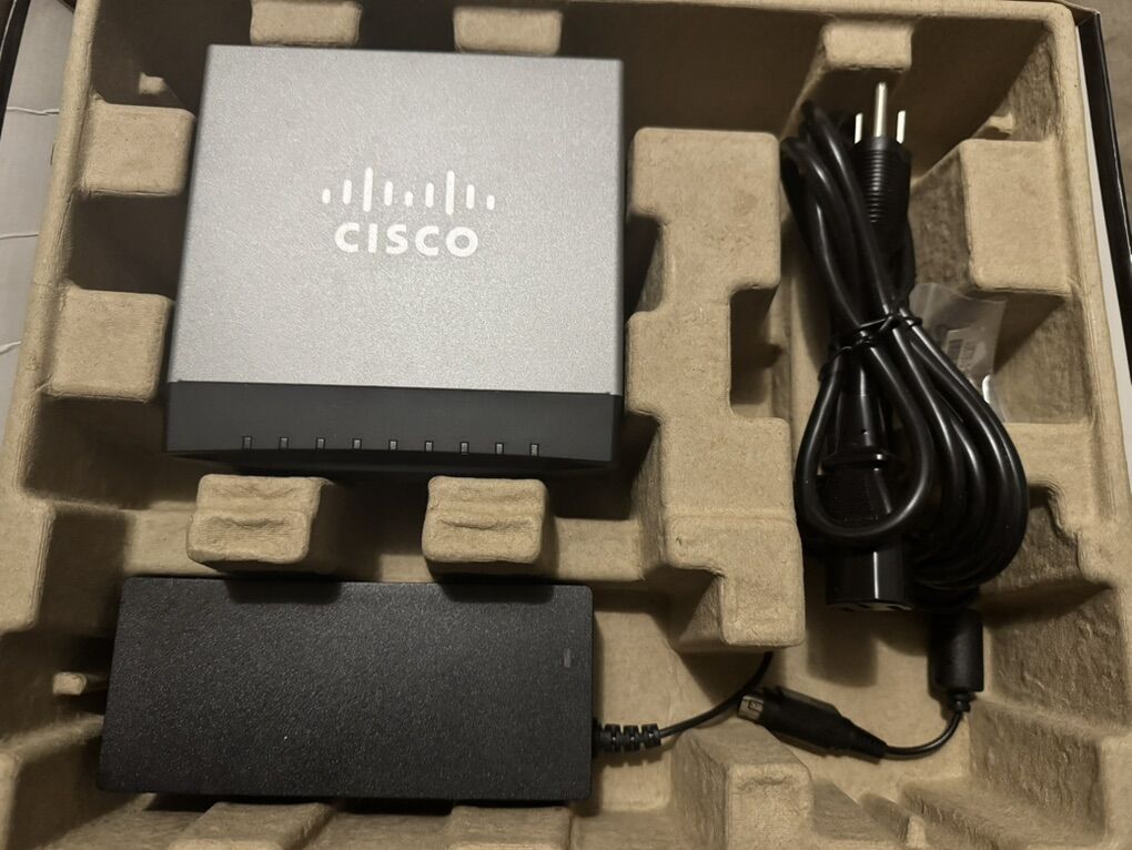 Cisco 8 Port Gigabit Smart Switch SG 200-O8P