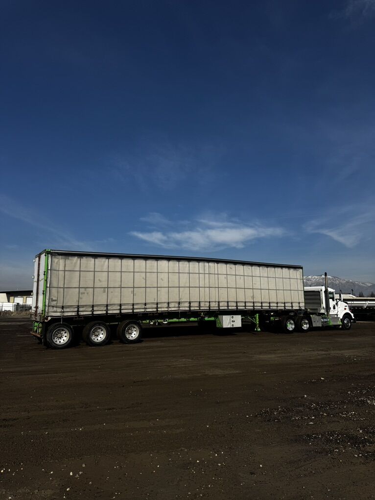 50 Foot Conestoga Trailer Tri