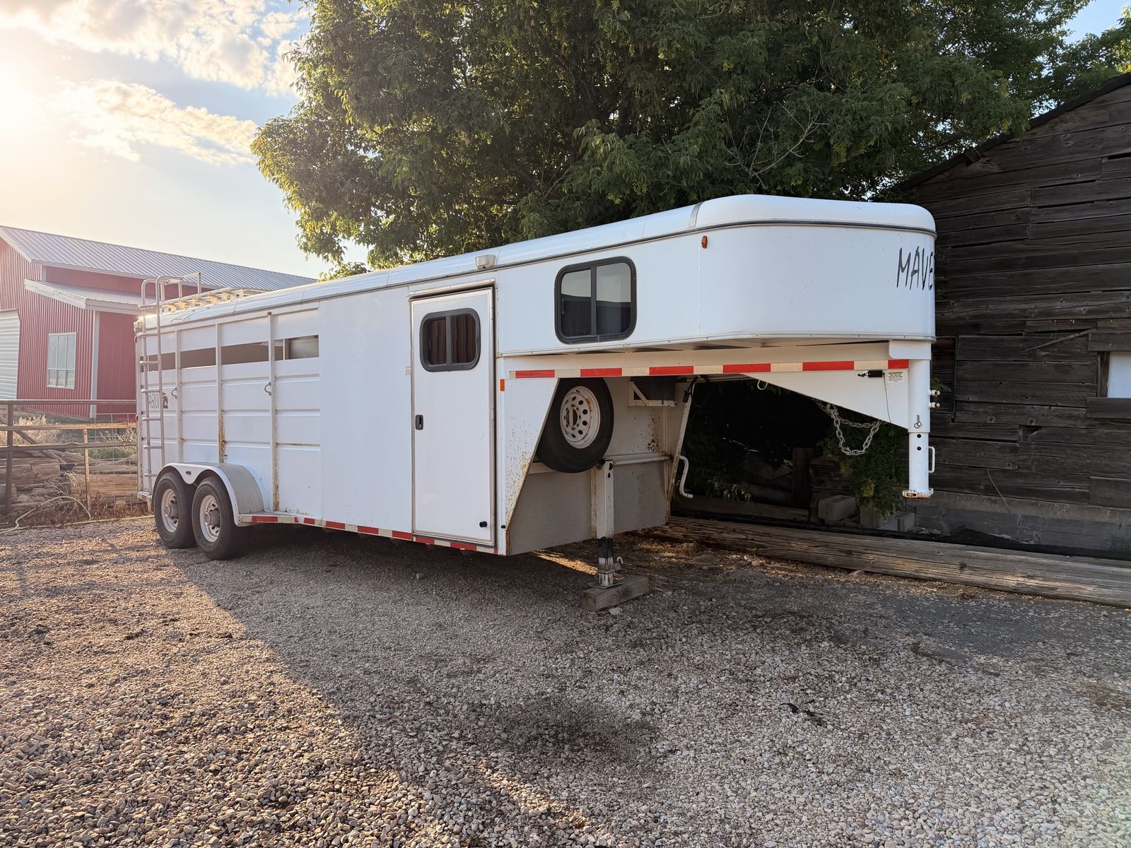 2013 Maverick 20 ft stock combo