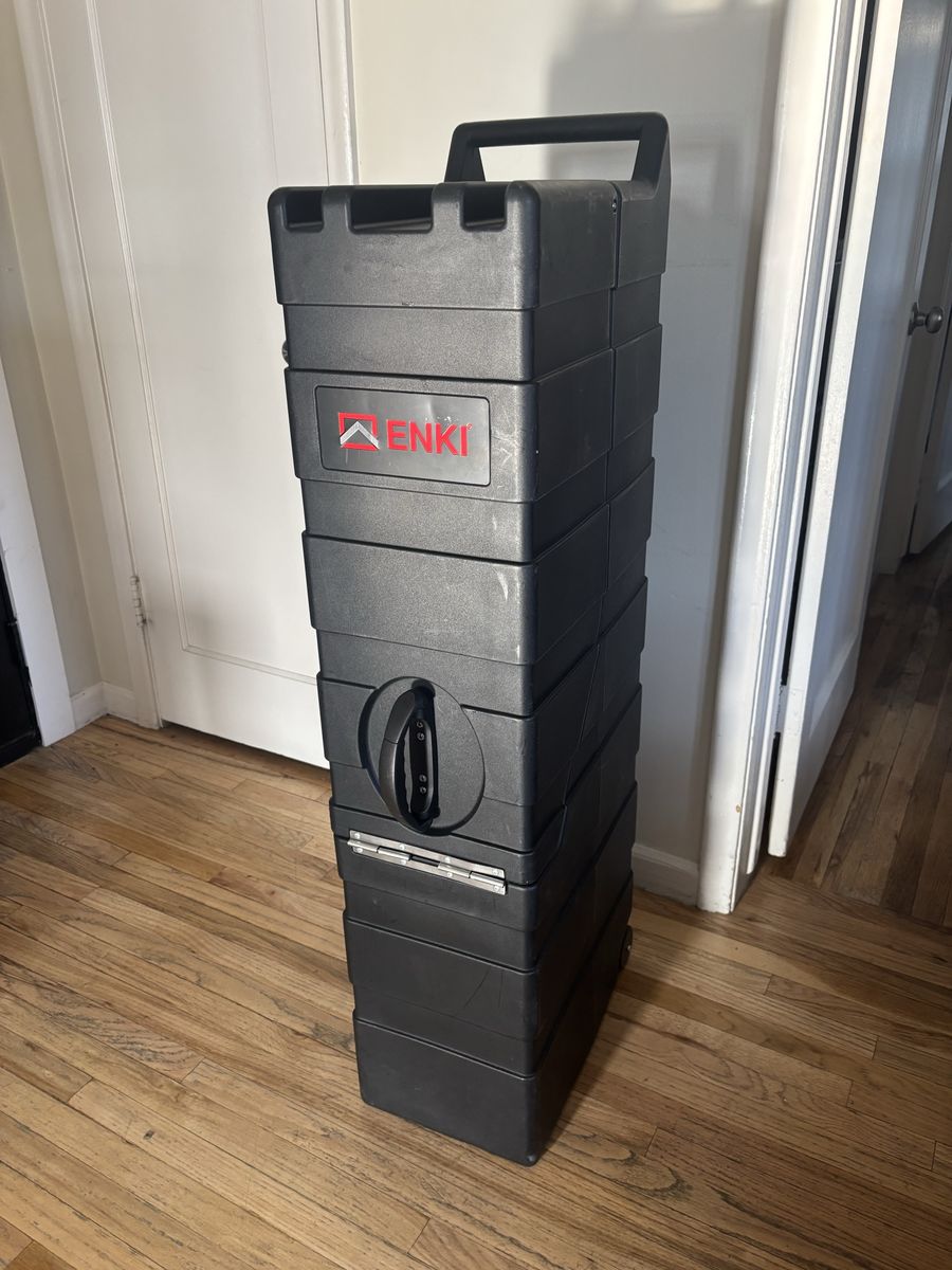 Enki 2 electric guitar case