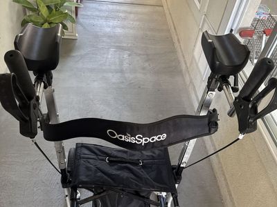 Standind Walker With All Terrain Wheels