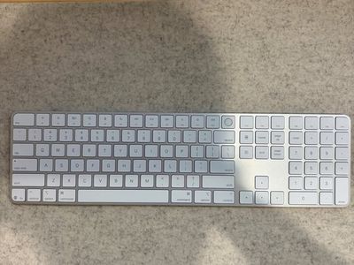 Apple Magic Keyboard with Touch ID - USB-C