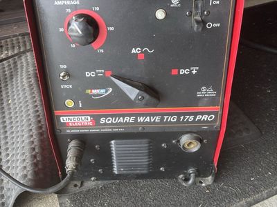 Lincoln Electric Square Wave TIG 175 PRO Welder - Red, AC/DC TIG & Stick