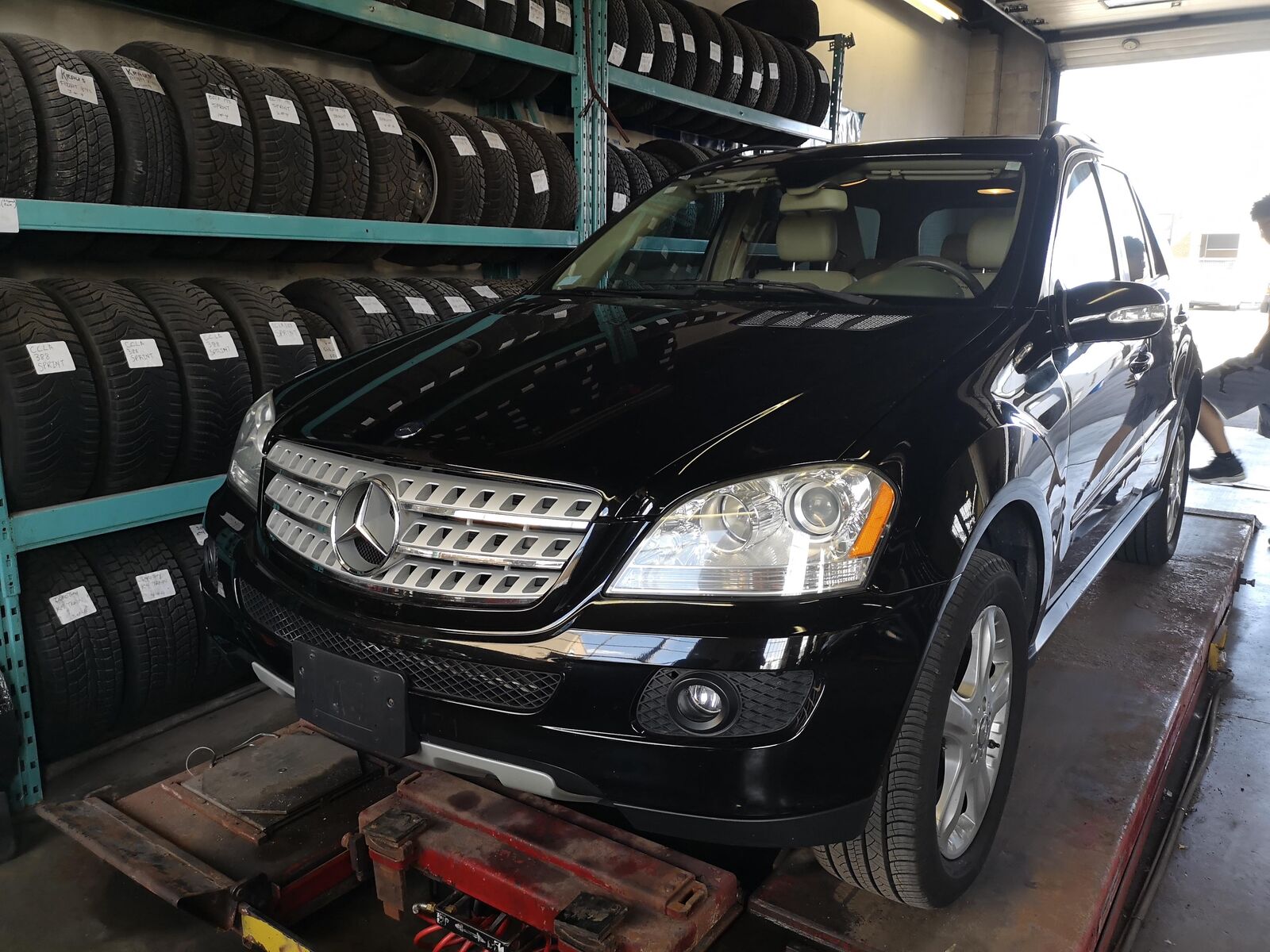 2008 Mercedes-Benz M-Class ML 350 Edition 10