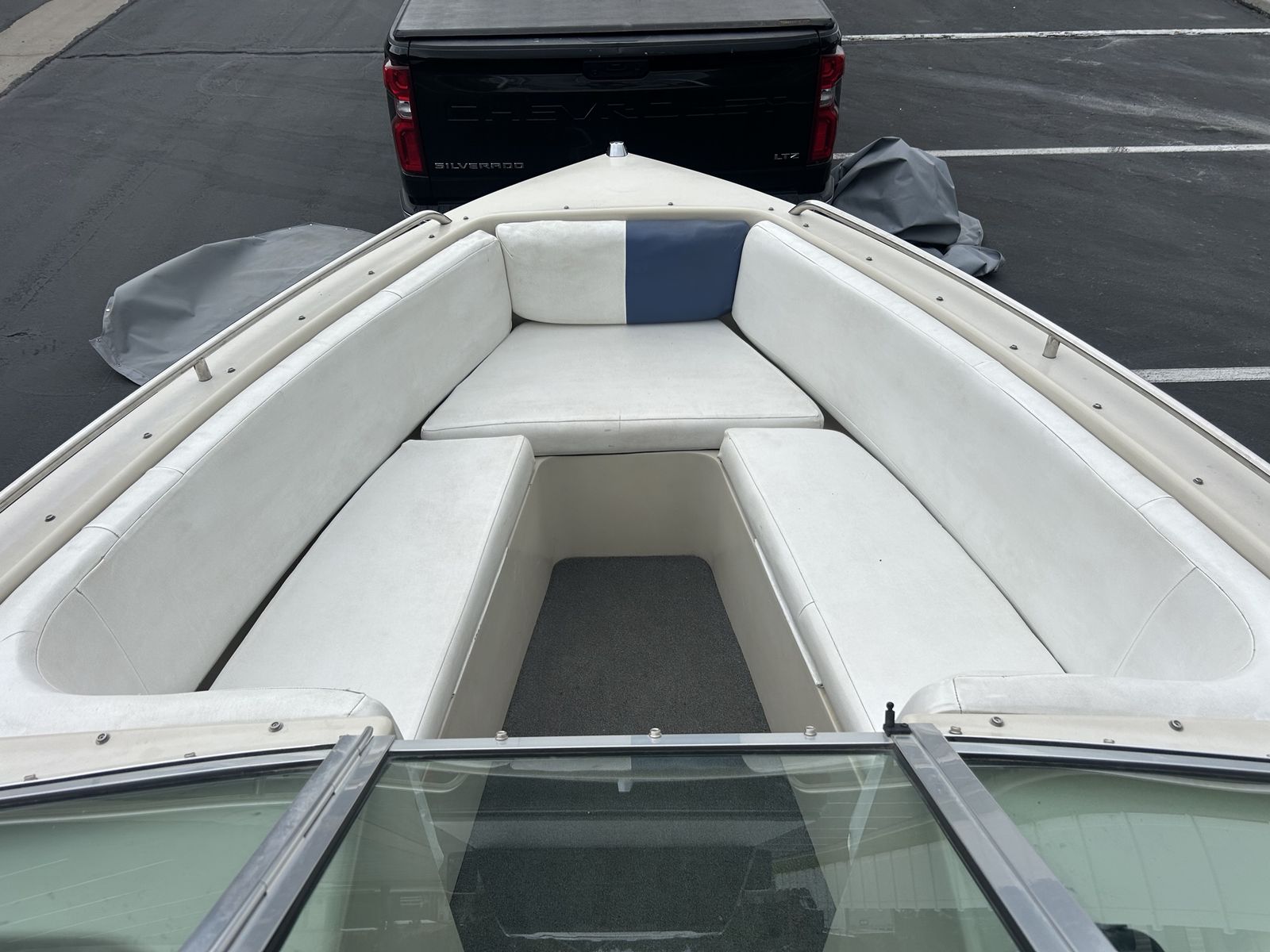 Main image 11