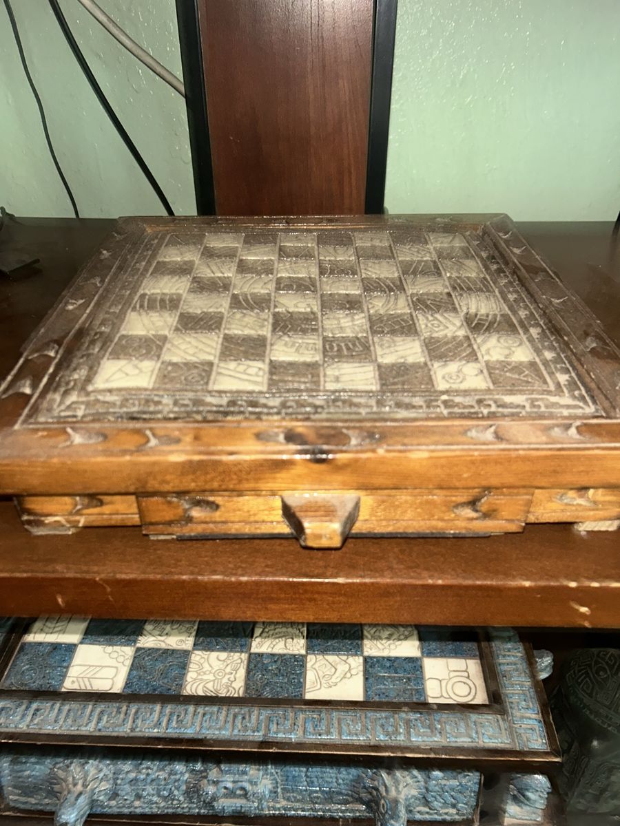 Main image 3