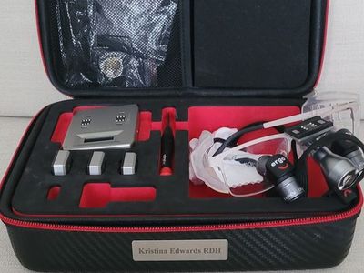 Admetec Ergo TTL Loupes 4.0x Magnification with Headlight and Case