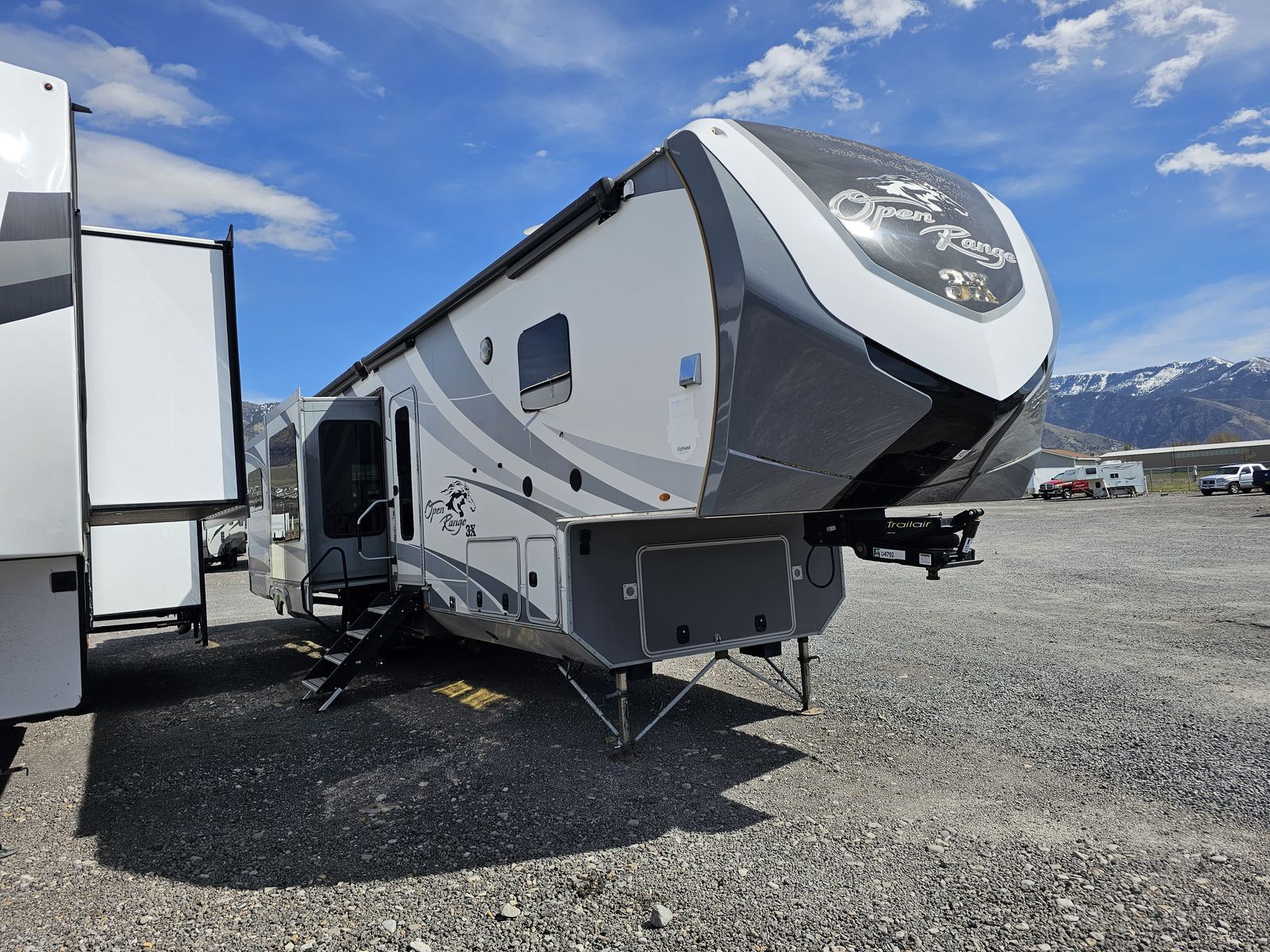 2018 OPEN RANGER 375RDS
