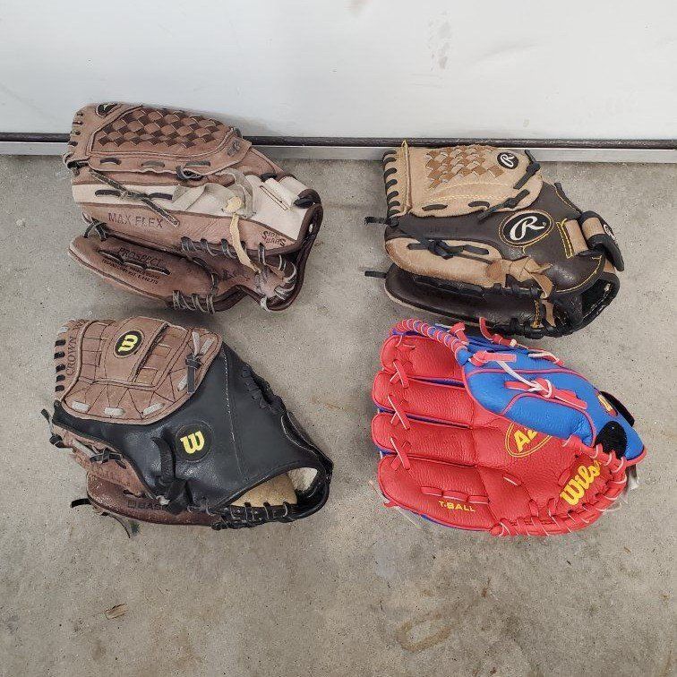 Youth LHT Left Hand Throw Baseball Mitts