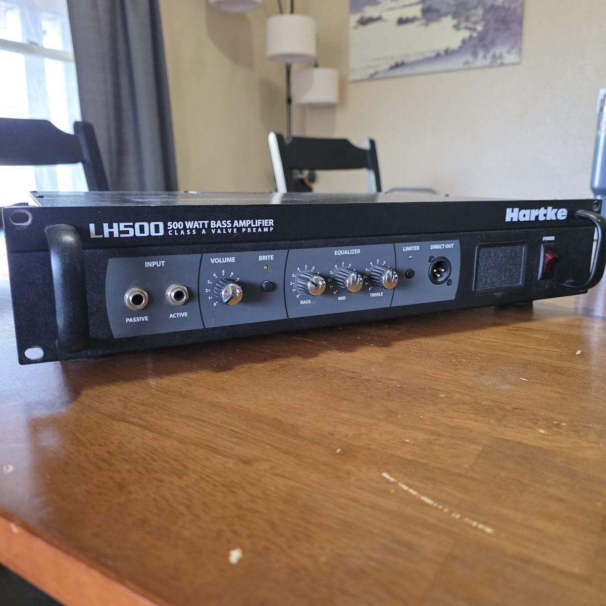 Hartke LH500 bass head