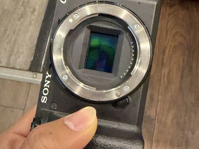 Sony a6400 body 9k shutter counts