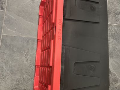 4 Storage bins