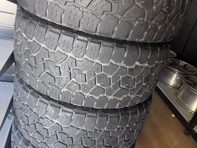 Toyo AT3 33x12.50R20 Tires