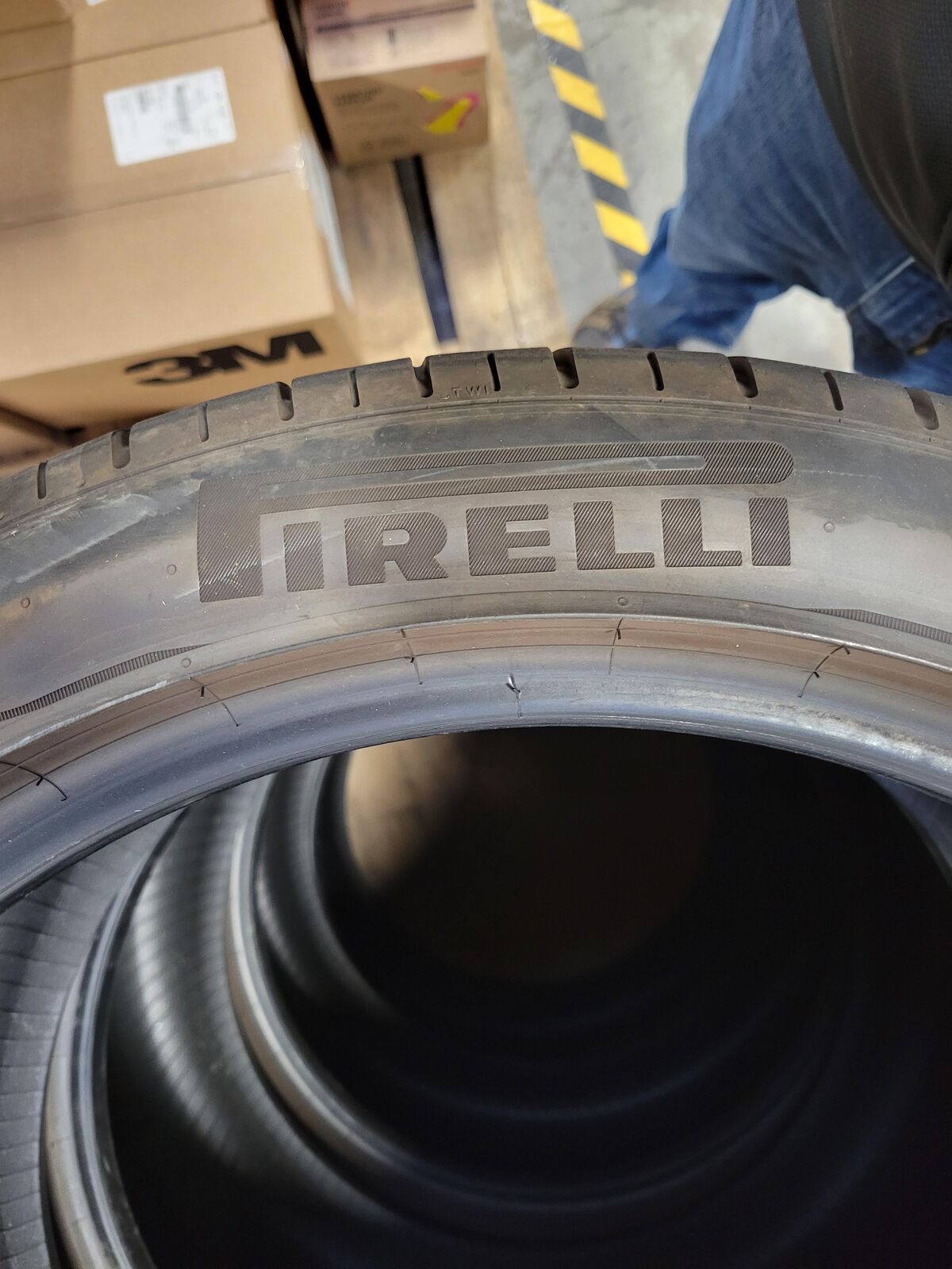 Pirelli P Zero