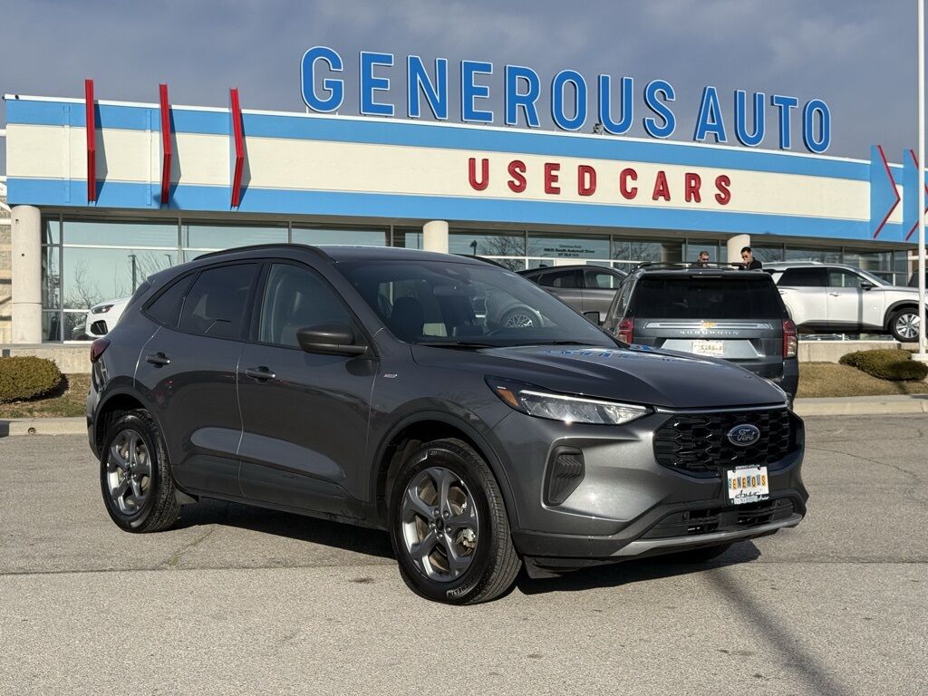 2025 Ford Escape ST-Line